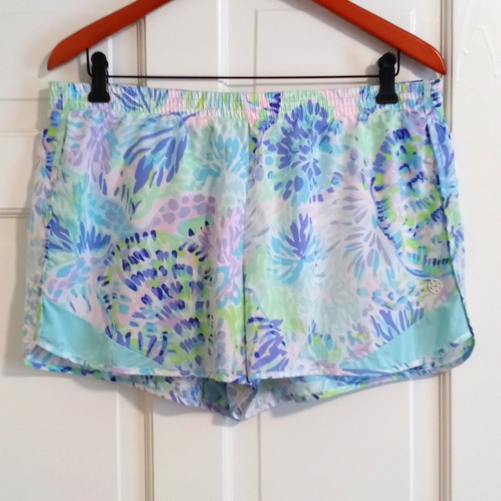 🐢HTF Lilly Pulitzer🐢 - Ocean Trail Short